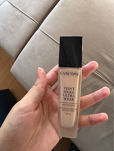 Lancome teint idole wear
