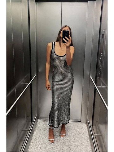 Zara metalik iplikli örgü elbise