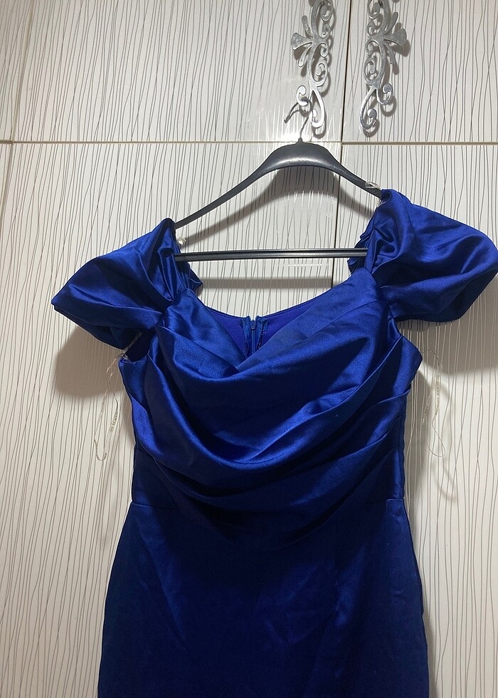 Gece mavisi saten elbise - Görsel 3