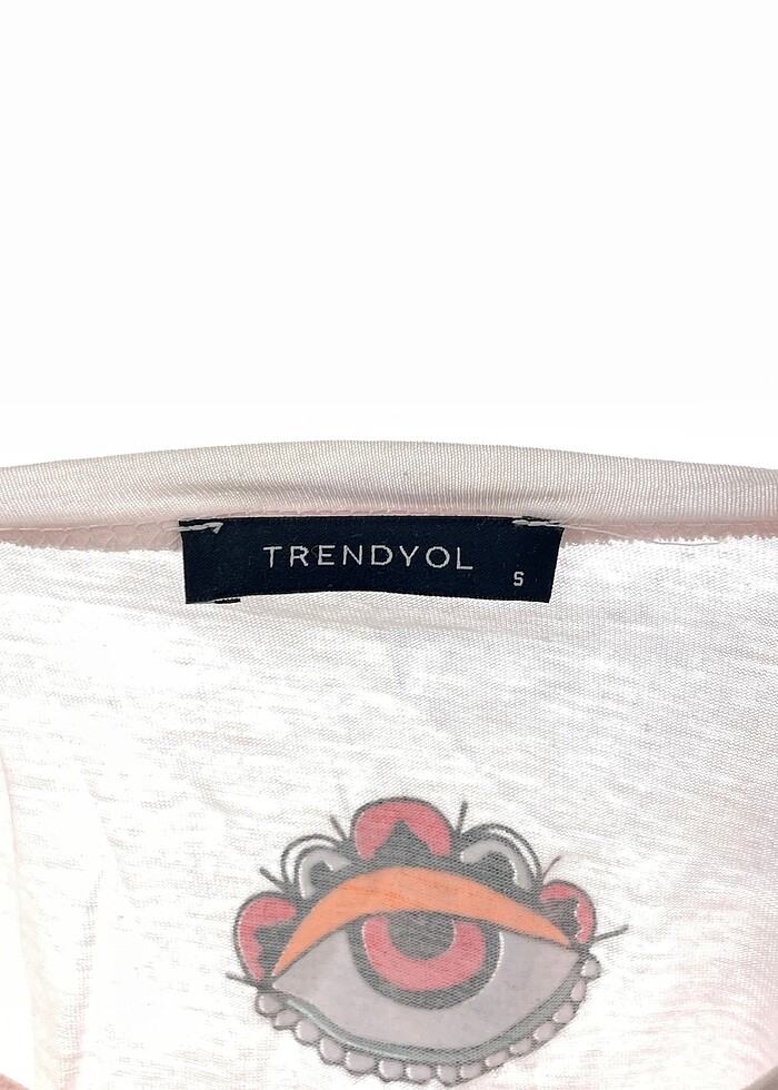 Trendyol & Milla T-shirt %70 İndirimli. - Görsel 4