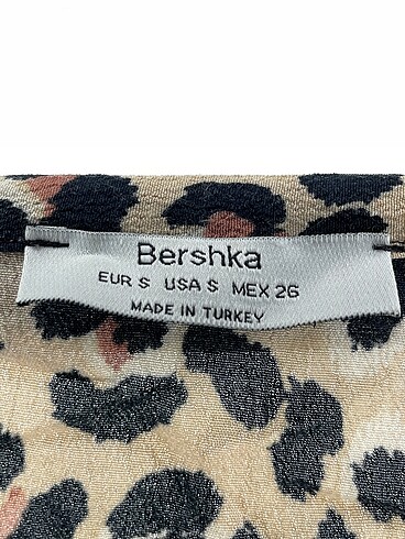 s Beden çeşitli Renk Bershka Gömlek %70 İndirimli.