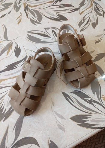LC Waikiki Bej Erkek Çocuk Tokalı Sandalet