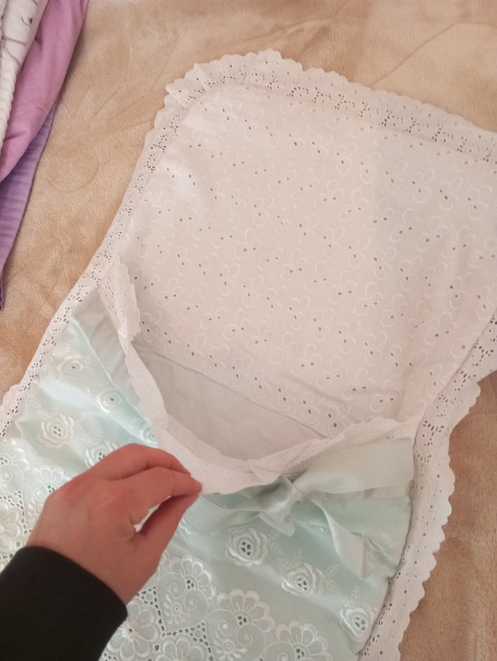 Nakışlı Pastel Beyaz Bebek Uyku Örtüsü - Görsel 3