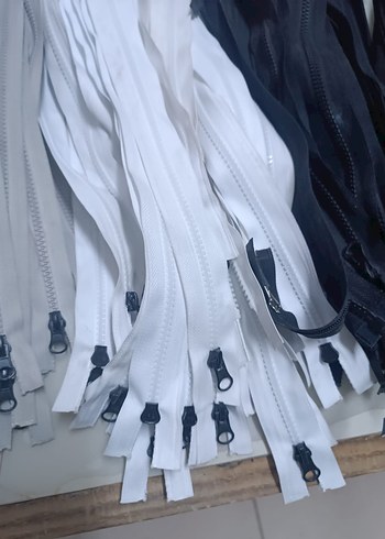 Çeşitli Renklerde Fermuarlar - Street Wear toplu fiyat - Görsel 5