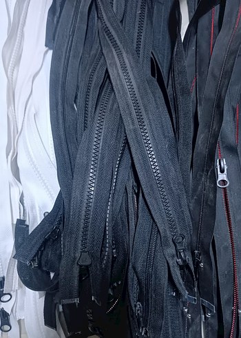 Çeşitli Renklerde Fermuarlar - Street Wear toplu fiyat - Görsel 4