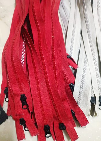 Çeşitli Renklerde Fermuarlar - Street Wear toplu fiyat - Görsel 3