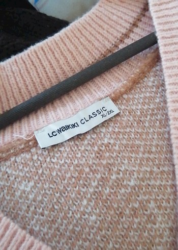 V Yaka Bej Kısa Triko Süveter - Görsel 3