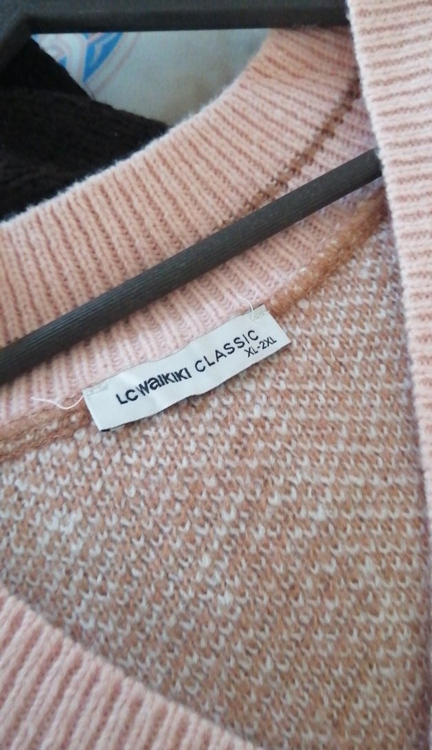 V Yaka Bej Kısa Triko Süveter - Görsel 3