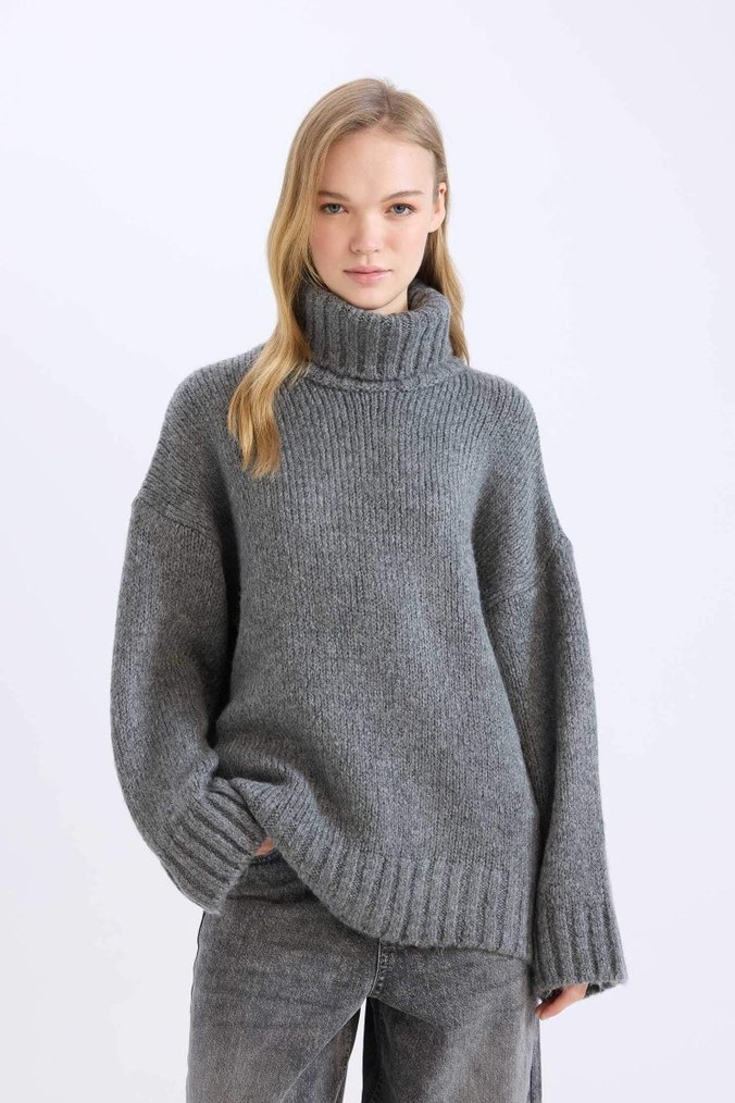Gri Yüksek Yakalı Örgü Kadın Kazak - Görsel 5