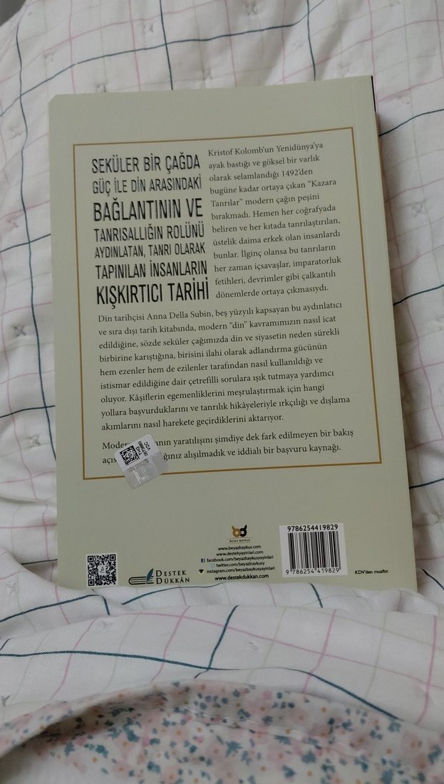 Kazara Tanrılar - Anna Della Subin - Görsel 2