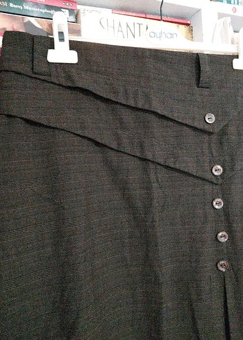 Düğmeli Siyah Midi Kadın Etek - Görsel 3