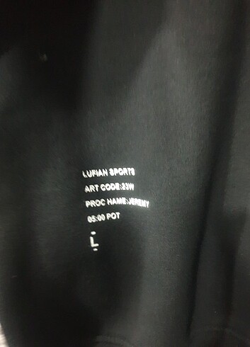xxl Beden ORJİNAL DIR BU SWEATSHIRT LUFİAN MARKA 3 İPLİK DOKUMADIR ÜRÜN