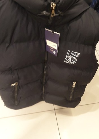 xl Beden LUFİAN MARKA YELEK.