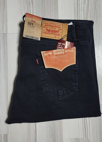 Levis 38