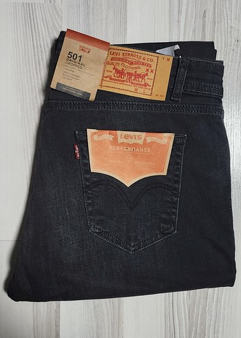 Levis 38