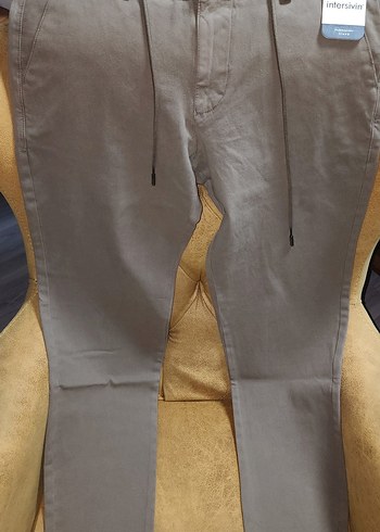 Bej Erkek Süet Pantolon İntersivin,%75 Pamuk,%22 Tensel,%3 Likra - Görsel 4