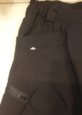 Columbia Columbia Siyah Fermuarlı Erkek Pantolon yeni geldi.
