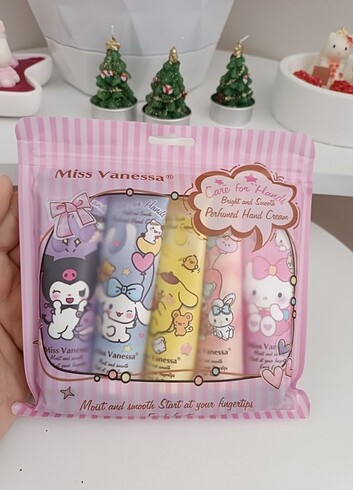 Hello Kitty el kremi