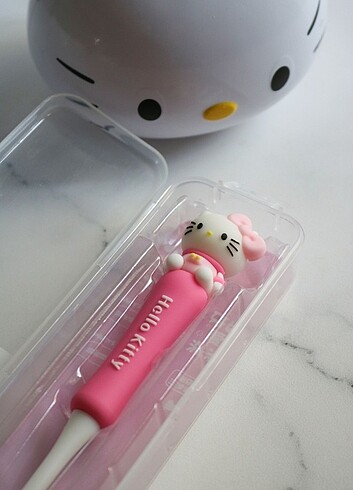  Beden Hello Kitty diş fırçası