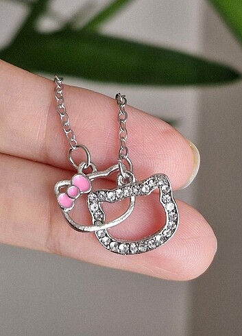 Beden Hello Kitty kolye