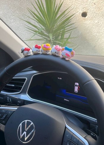 Hello Kitty araba figür seti