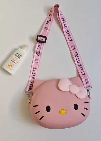 Hello Kitty Çantası