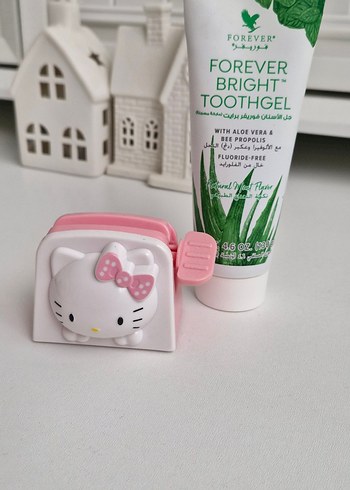 Hello Kitty Hello Kitty diş macunu tutucusu
