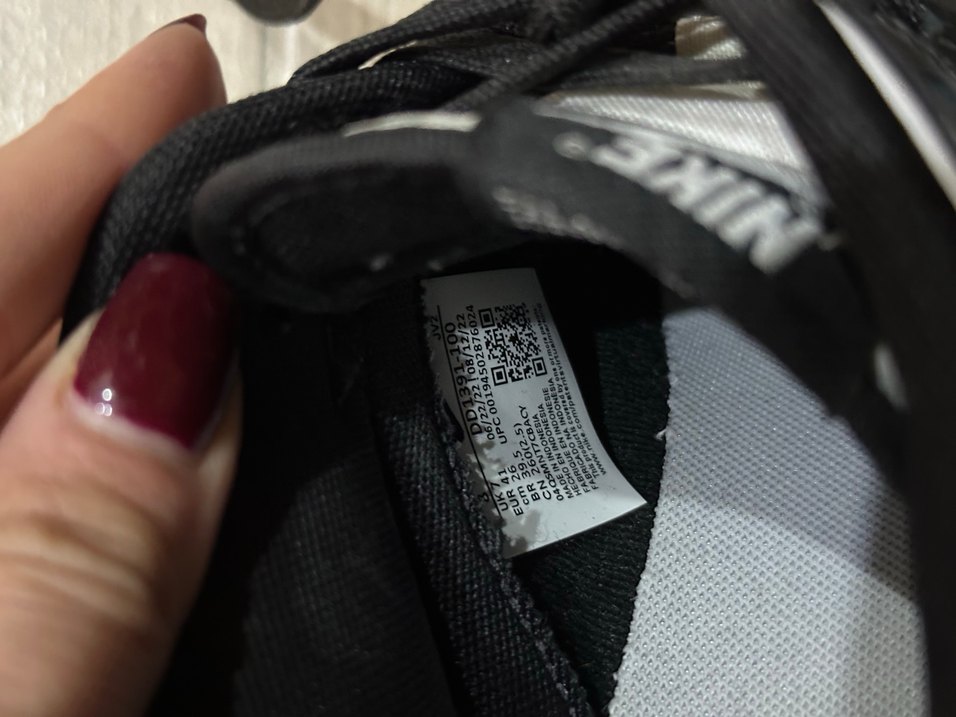 Siyah Beyaz Bağcıklı Kadın Spor Ayakkabı - Görsel 5