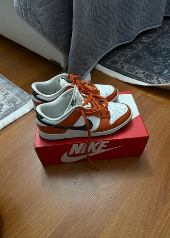 Nike Beyaz Turuncu Bağcıklı Spor Ayakkabı - Görsel 4