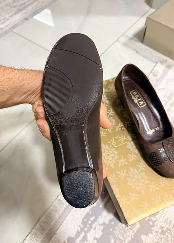 Kahverengi Süet Dolgu Topuklu Kadın Ayakkabı - Görsel 3