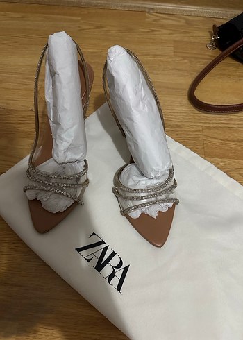 Bej Işıltılı Stiletto Kadın Abiye Ayakkabı - Görsel 5