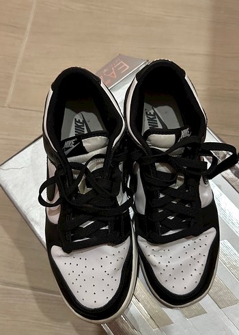 Nike Siyah Beyaz Sneaker