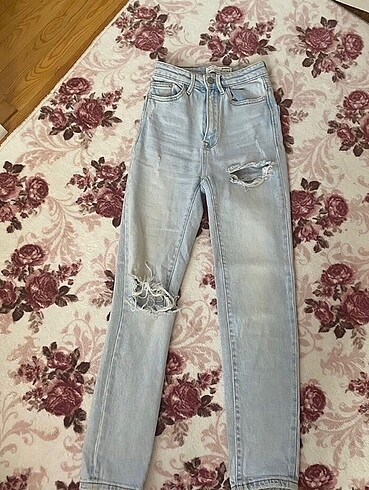 Stradivarius Stradivarius slim fit mom jean