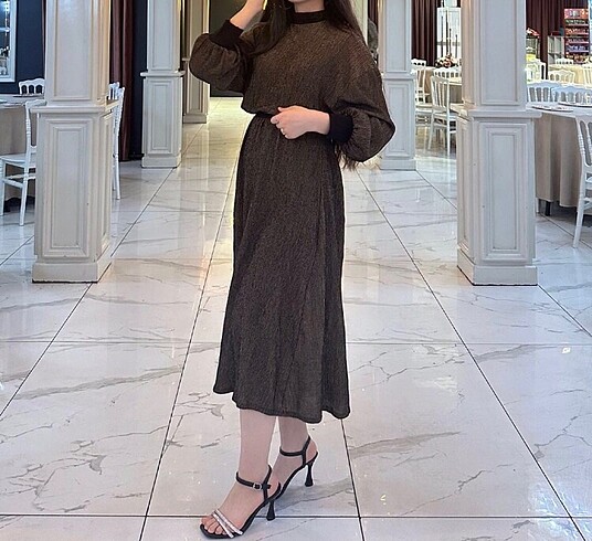 ZARA KADIN ELBİSE