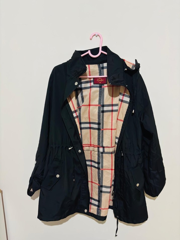 Düğmeli Siyah  Kadın Ceket yagmurluk - Görsel 2