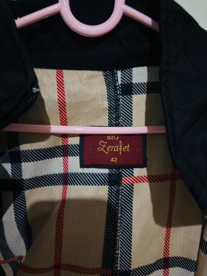 Düğmeli Siyah  Kadın Ceket yagmurluk - Görsel 4