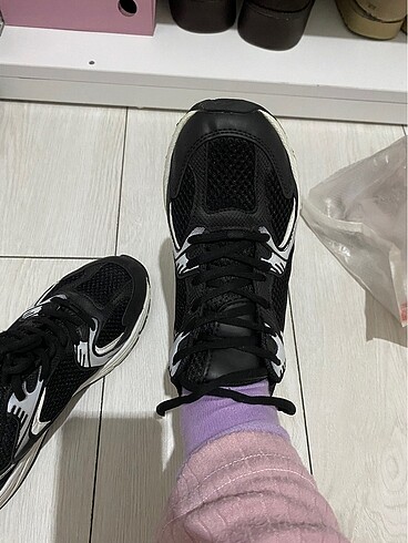 38 Beden siyah Renk Siyah spor ayakkabı