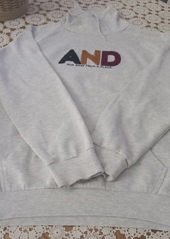 Gri Kapüşonlu Nakışlı Erkek Sweatshirt - Görsel 2