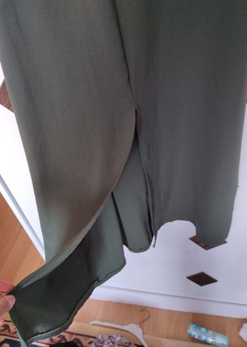 Diğer Kadın Haki Uzun Kollu Fırfırlı takım
