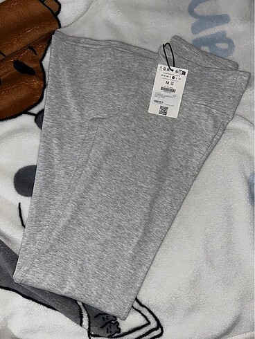 Bershka Tayt