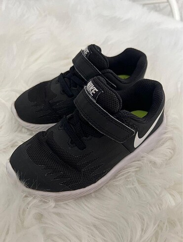 Nike erkek çocuk ayakkabı (26 no)