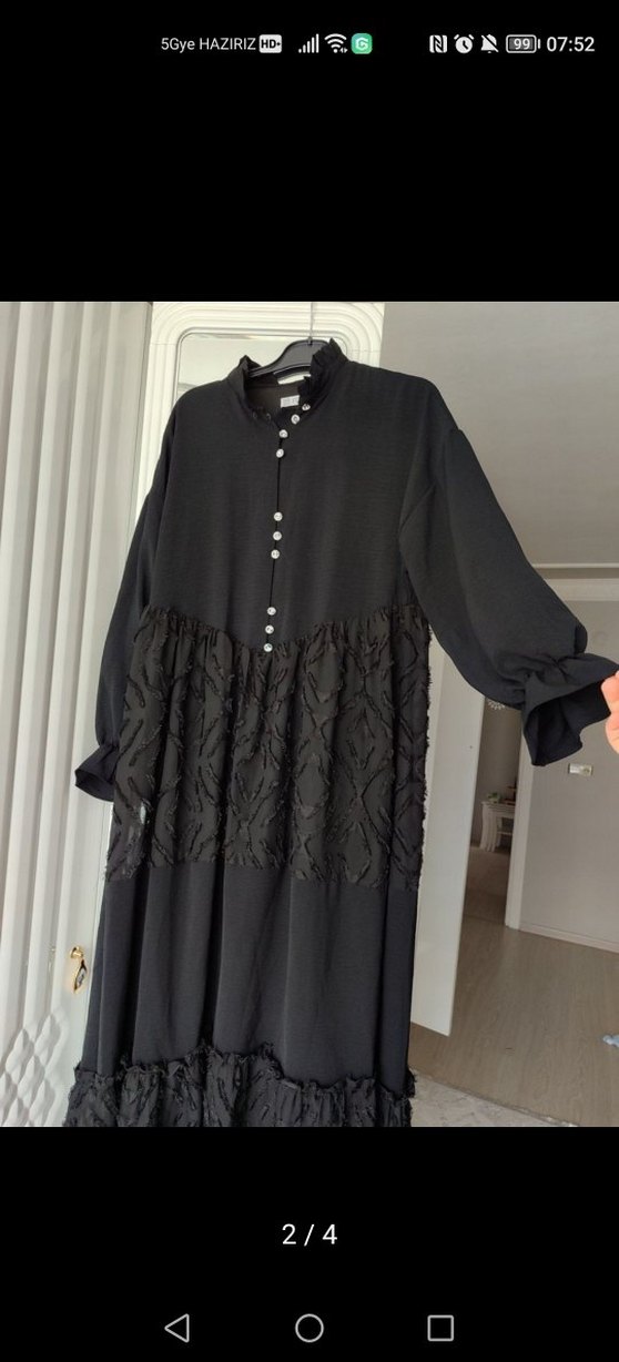 Siyah Fırfırlı Uzun Gotik Elbise - Görsel 2