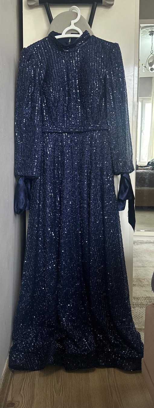 Parlak Lacivert Uzun Kollu  Abiye - Görsel 5