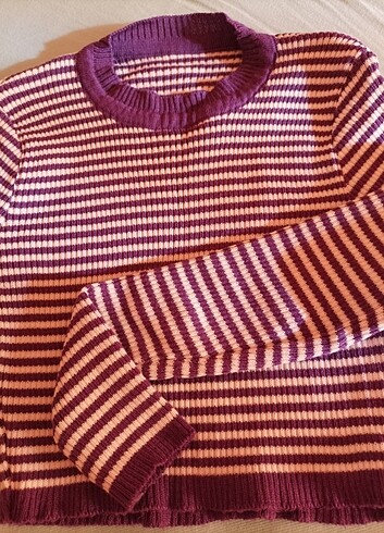 H&M crop.