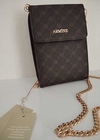 Armine Armine canta