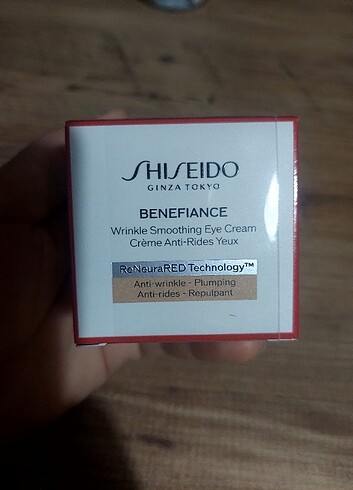 Shiseido benefiance göz kremi. Kapalı kutu 