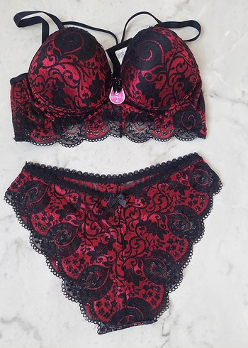 Bordo Siyah Gotik Desenli Mini Sütyen Takımı 80b