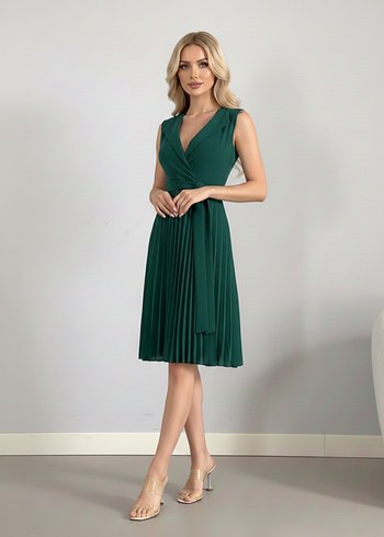 Kadın Pliseli Ve Kuşaklı Sıfır Kol Yakalı Kuşaklı ElbiseDF-2014 - Görsel 2