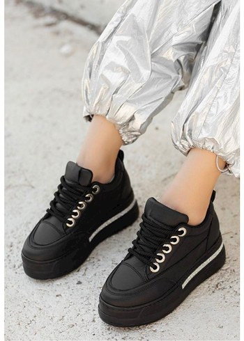 Lulu Siyah Cilt Bağcıklı Spor Ayakkabı - Görsel 4