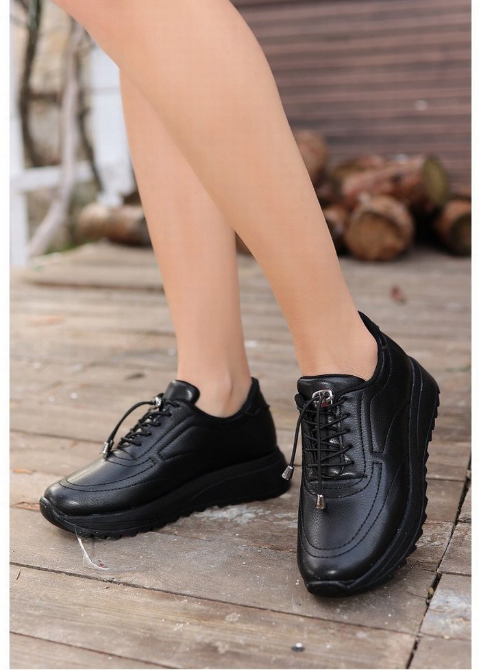 Romy Siyah Cilt Bağcıklı Spor Ayakkabı - Görsel 4